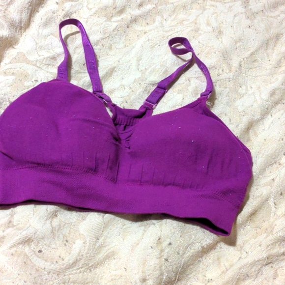 Fila sports bra - Picture 3 of 3